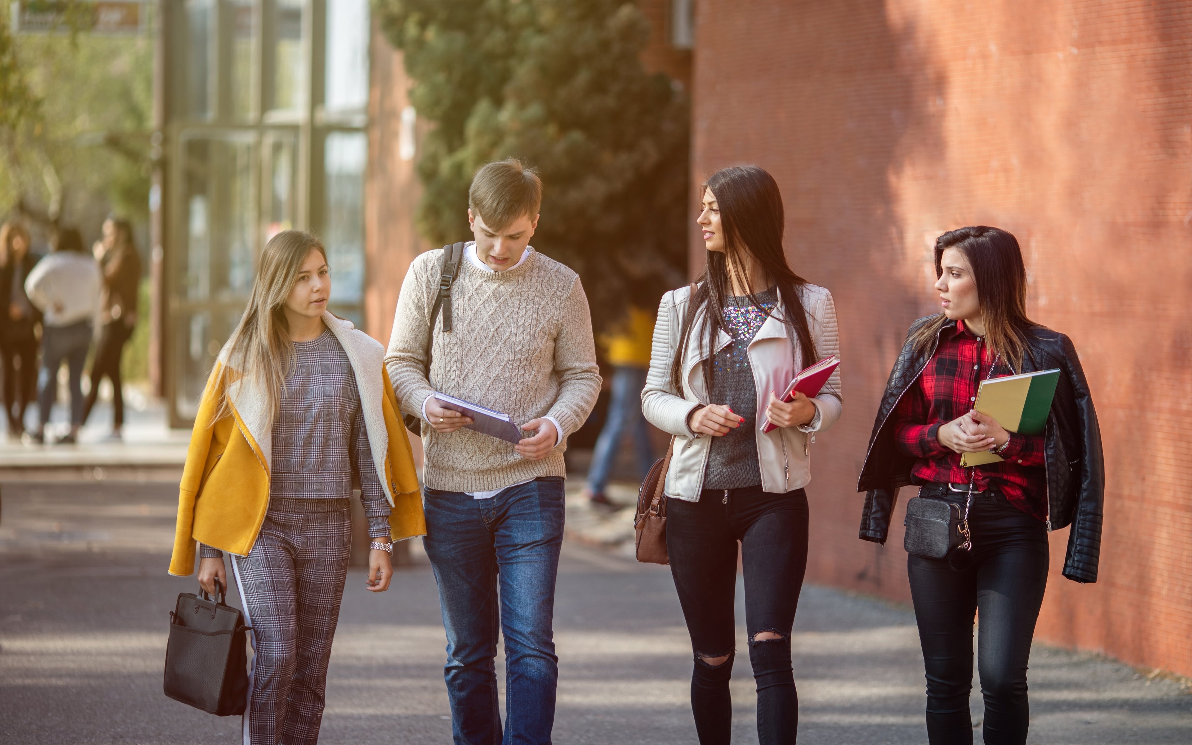 Monarch students walking on campus